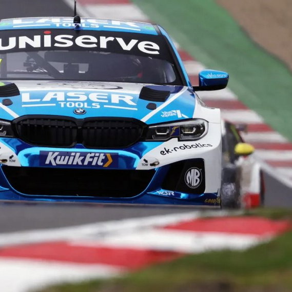 BTCC Donington Park: Butcher Menangi Race 3 yang Dramatis